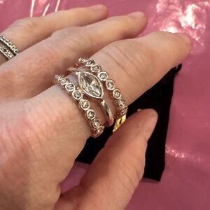 🩷Rose gold LUV AJ ring size 6.5